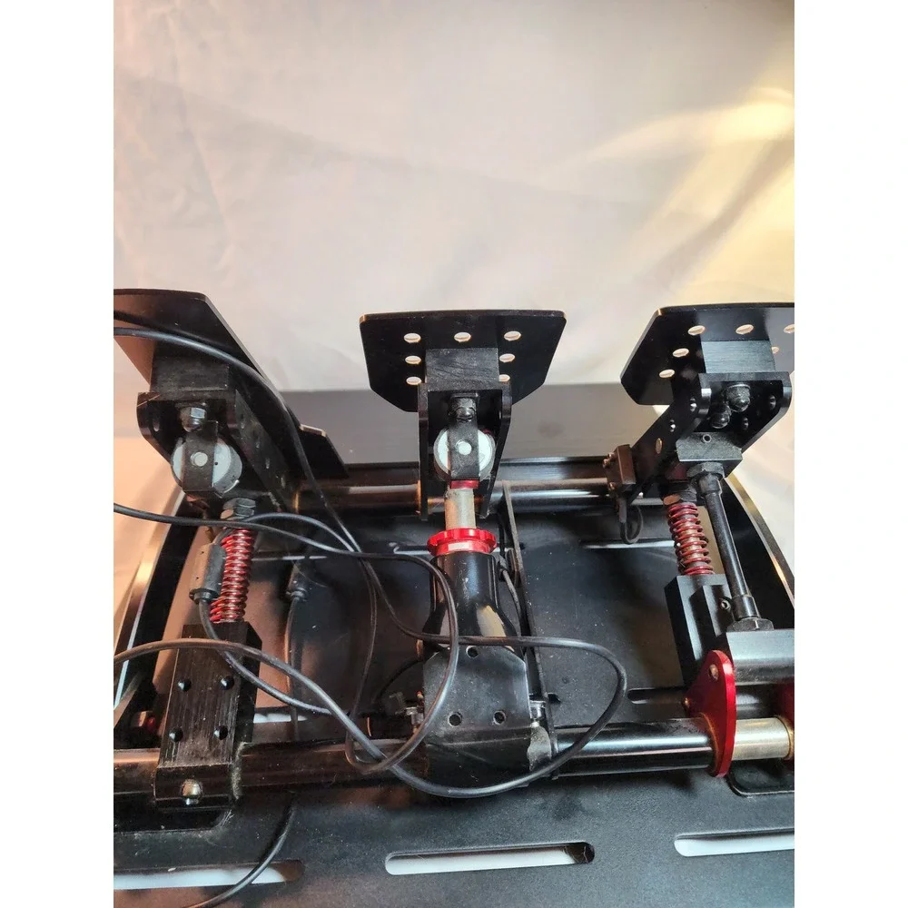 Fanatec ClubSport V1 Sim Racing Pedals Load Cell Brake Aluminum PC PS4 Xbox